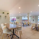 Lägenhetshotell Galeon Playa By Seasense Costa Teguise