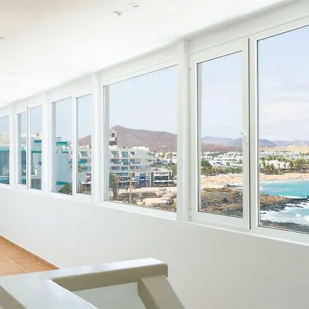 Aparthotel Galeon Playa 3*