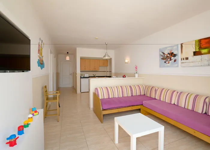 Galeon Playa Aparthotel 3*