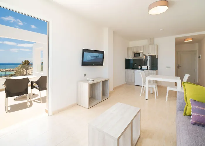 Aparthotel Galeon Playa 3*