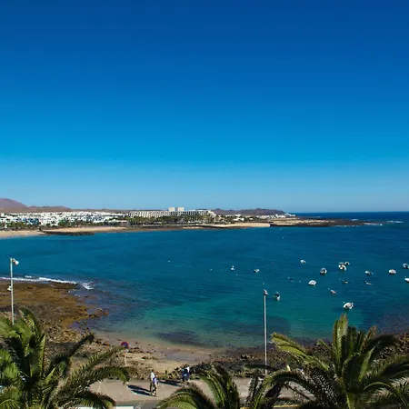 加里昂海滩公寓