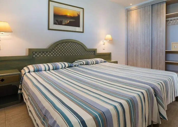 Апарт-отель Galeon Playa